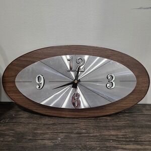 Vintage Elgin Wall Clock Mid Century Modern MCM Wood Metal Oval Atomic Retro